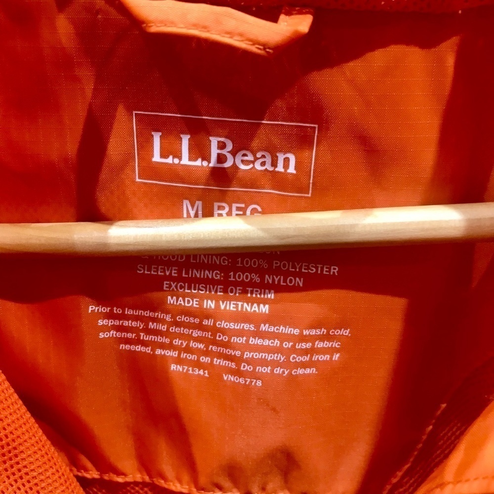 L.L. Bean Women's Misses Size M Reg Orange Stowaway Windbreaker Hooded Jacket - Picture 15 of 16